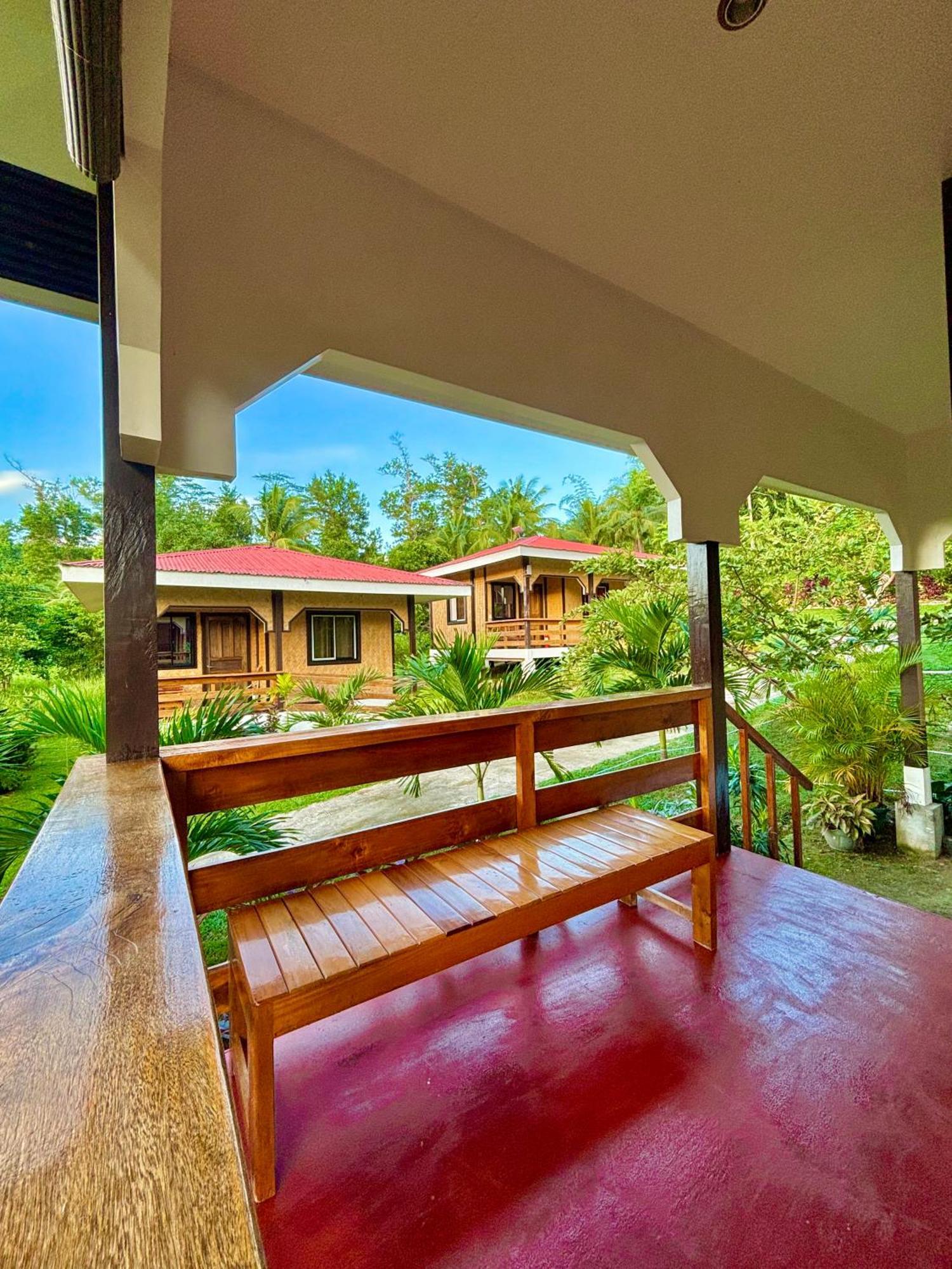 Luzville Transient House - Port Barton Itaytay Exterior photo